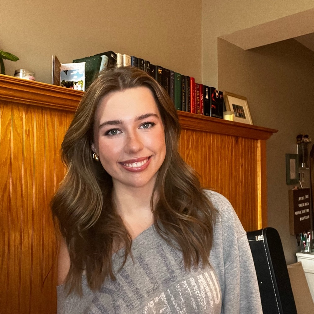 Meet your Posher, Lily